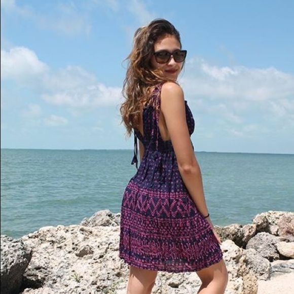 1  LEFT!!! Lexi Cut Out Dress - Picture 2 of 6